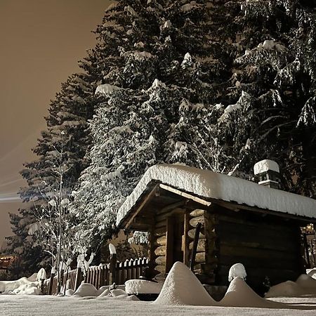 Chalet Blanc "Le Flocon" Courmayeur Luaran gambar