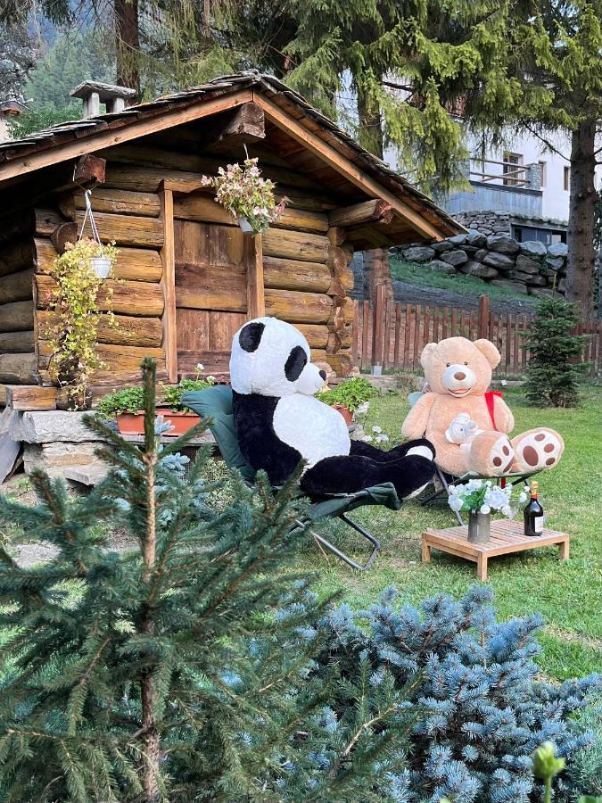 Chalet Blanc "Le Flocon" Courmayeur Luaran gambar