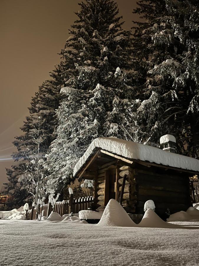 Chalet Blanc "Le Flocon" Courmayeur Luaran gambar